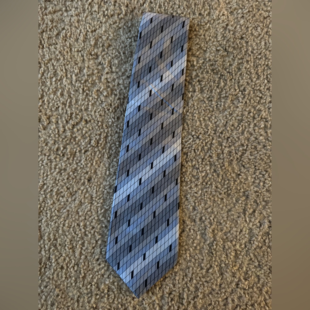 Trump x Arrow Gray Diagonal Check Tie